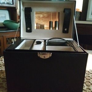 Jewelry Box.
